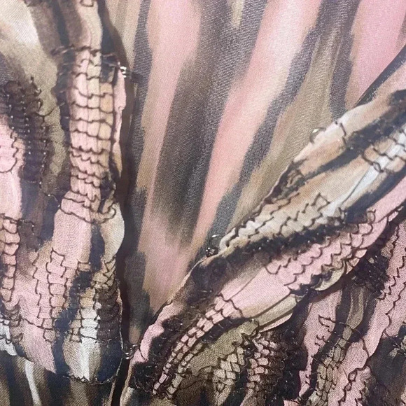 🔥Laundry by Shelly Segal 6/$20. OR. 10.$40. Woman’s coverup “laundry “. Sm/med - Picture 3 of 9